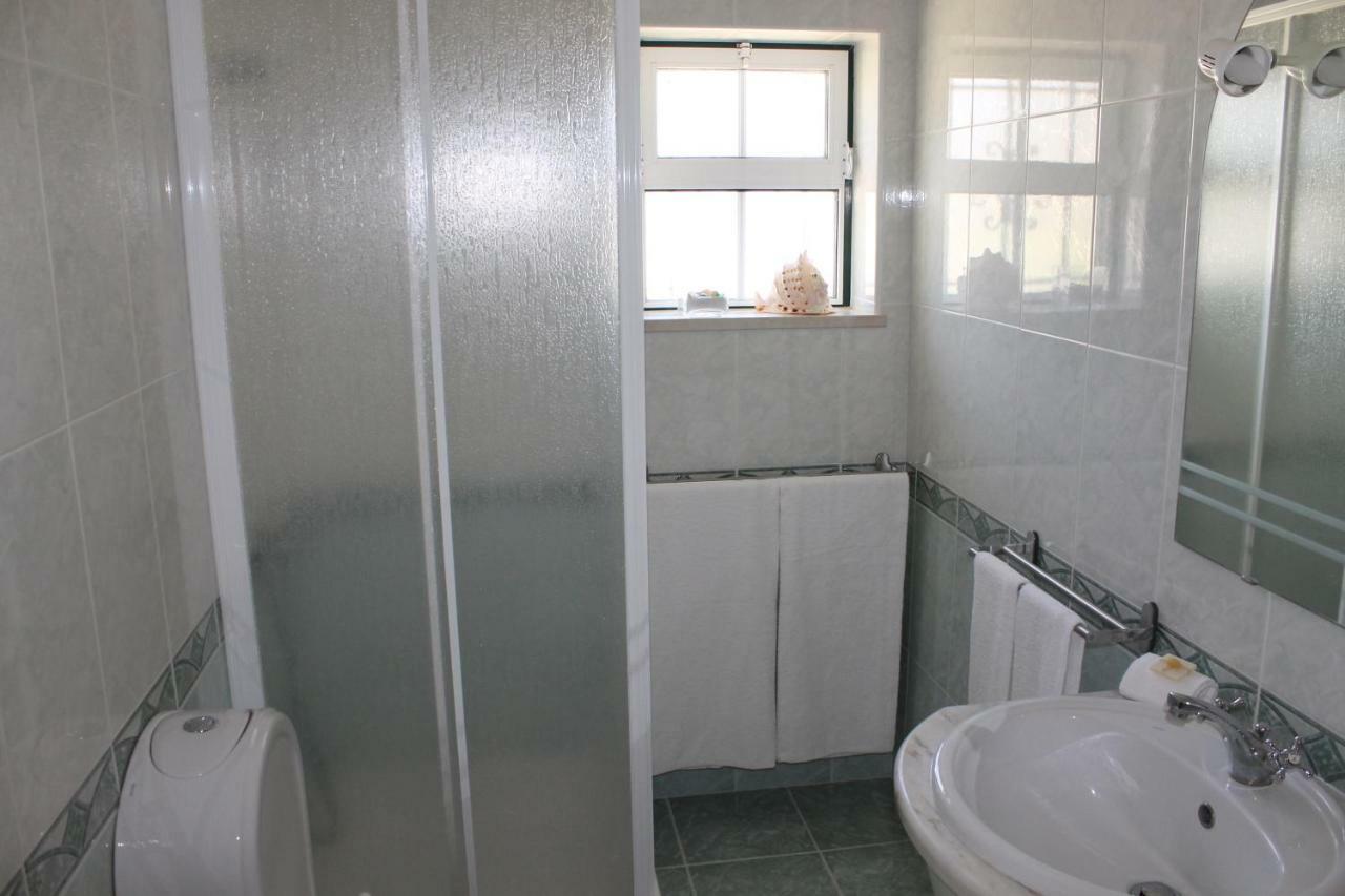 Casinha Dos Avos Villa Lagos Dış mekan fotoğraf