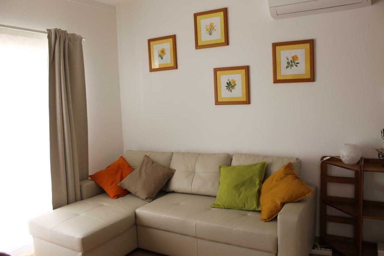 Casinha Dos Avos Villa Lagos Dış mekan fotoğraf