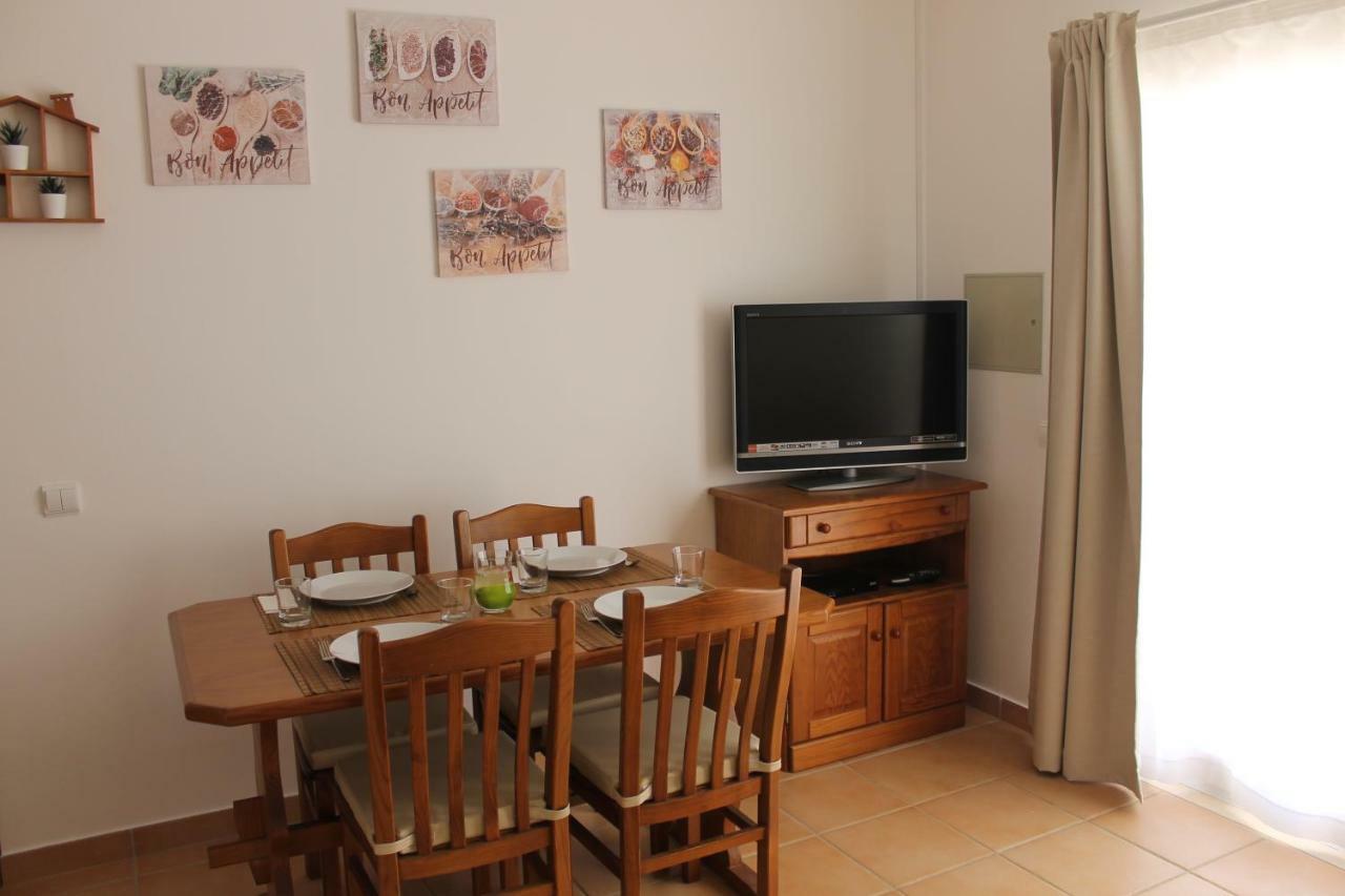 Casinha Dos Avos Villa Lagos Dış mekan fotoğraf